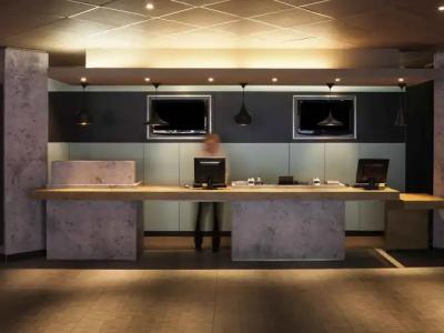 ibis Köln Airport - 15