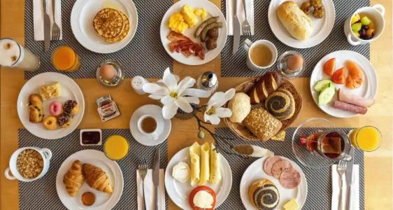 PLAZA Premium Köln - 41