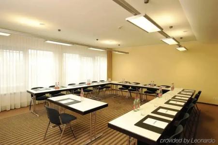 NH Köln Altstadt - 31