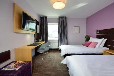 Uhu Garni - Superior - 36