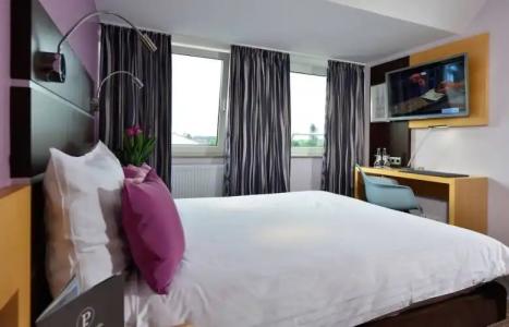 Uhu Garni - Superior - 18