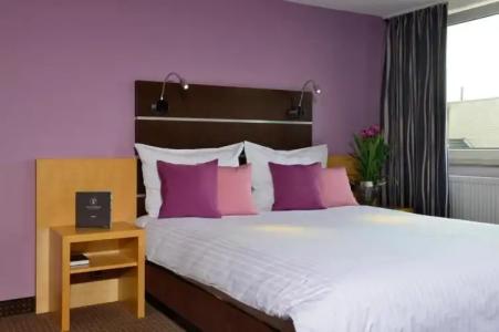 Uhu Garni - Superior - 26