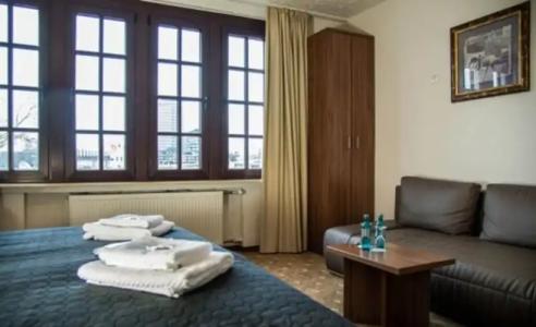 und Restaurant Löwenbräu Köln - 68