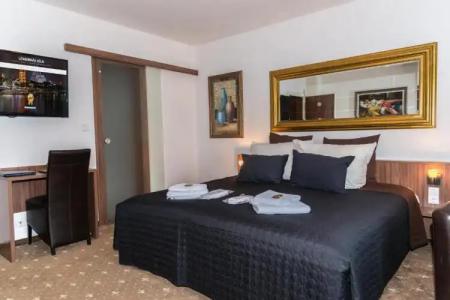 und Restaurant Löwenbräu Köln - 76