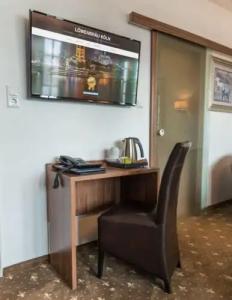 und Restaurant Löwenbräu Köln - 51