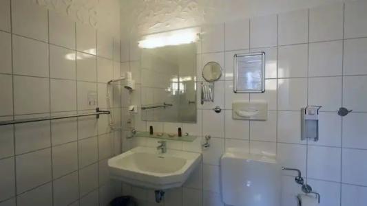 und Restaurant Löwenbräu Köln - 74