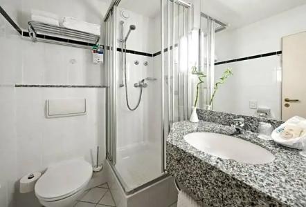 Mercure Koeln Belfortstrasse - 52