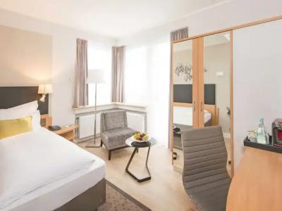 Mercure Koeln Belfortstrasse - 33