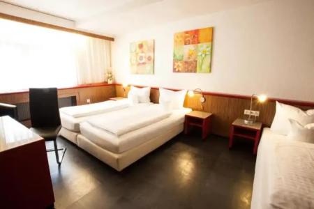 Trip Inn Ariane - 39