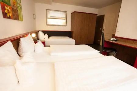 Trip Inn Ariane - 41