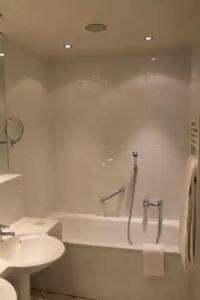 Tante ALMA's Lasthaus am Ring - 9