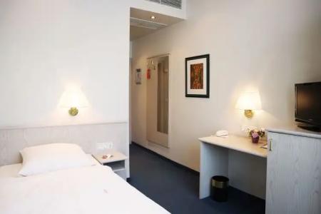 Tante ALMA's Lasthaus am Ring - 27