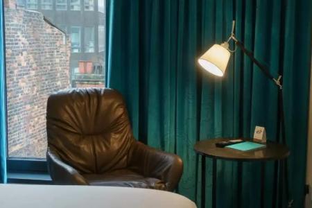 Motel One Koln-Waidmarkt - 17