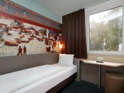 B&B Berlin-Dreilinden - 24