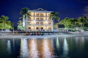 Hutchinson Island Plaza Hotel & Suites, Fort Pierce