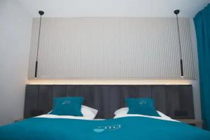 Friends Hotel, Kerpen