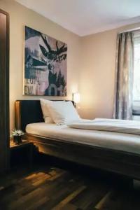 Boutique-Bayerischer Hof - 25