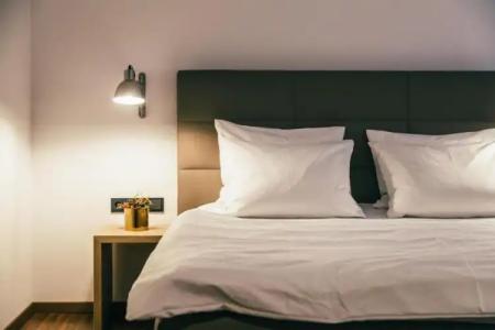 Boutique-Bayerischer Hof - 34