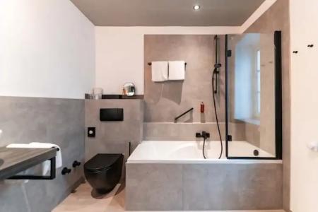 Boutique-Bayerischer Hof - 17