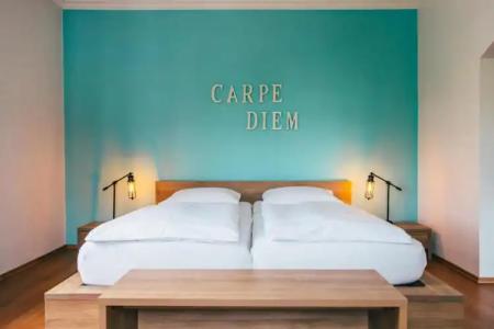 Boutique-Bayerischer Hof - 36