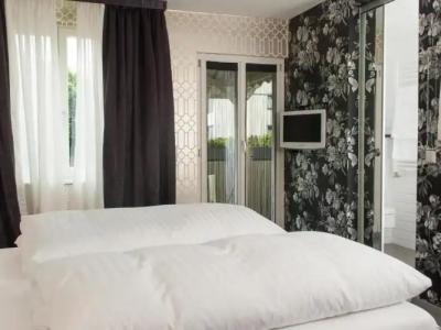 RomantikRebstock art & design - 48