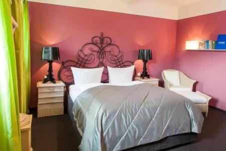 RomantikRebstock art & design - 2