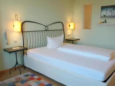 RomantikRebstock art & design - 24