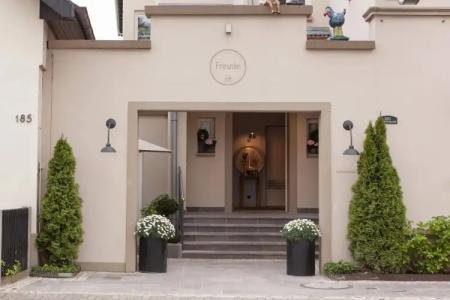 RomantikRebstock art & design - 0