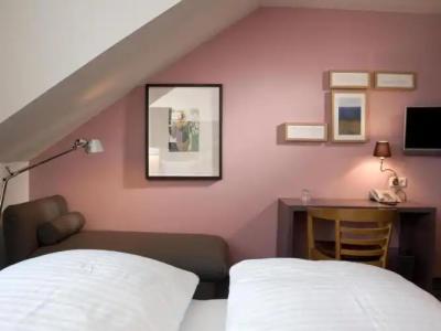 RomantikRebstock art & design - 37