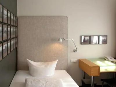 RomantikRebstock art & design - 30