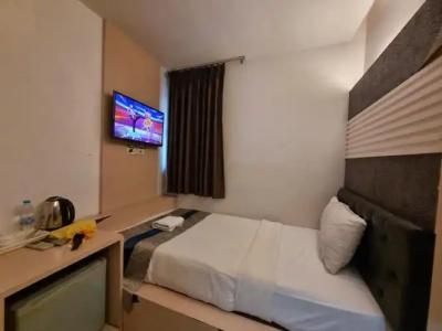 Cozi Inn, Bangkok - 101