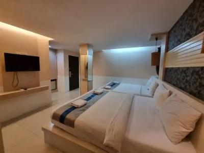 Cozi Inn, Bangkok - 137