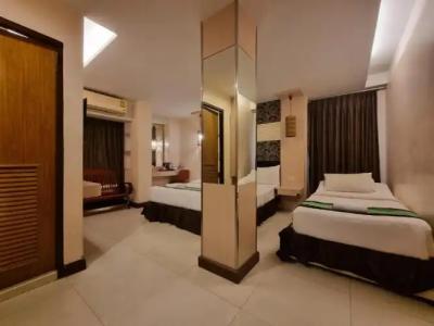 Cozi Inn, Bangkok - 121