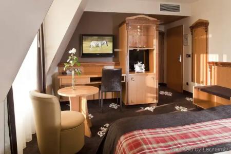 DER HEIDEHOF Conference & SPA Resort - 4