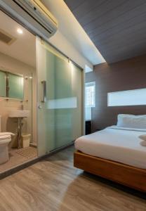 The Period Pratunam - 38