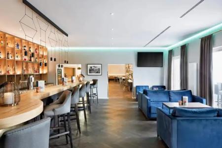 H+ Frankfurt Airport West - 27