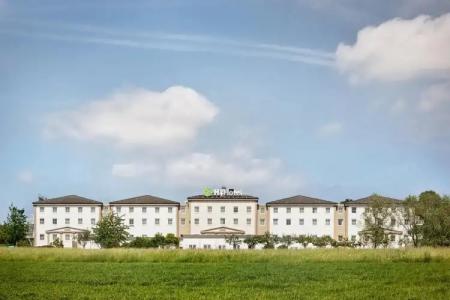 H+ Frankfurt Airport West - 14