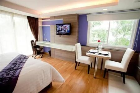 iCheck inn Residences Sukhumvit 20 - 6