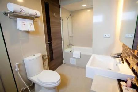 iCheck inn Residences Sukhumvit 20 - 43