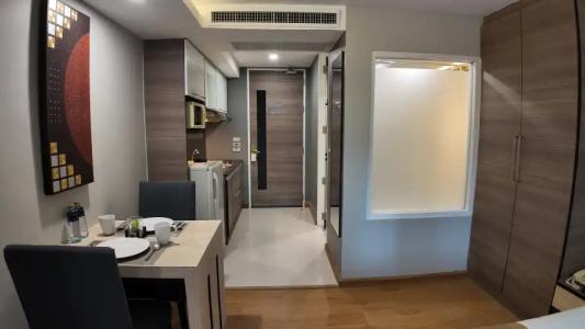 iCheck inn Residences Sukhumvit 20 - 3