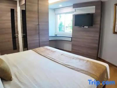 iCheck inn Residences Sukhumvit 20 - 70