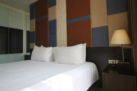 The Sunreno SHA - 144