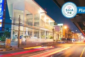 Trang Hotel - SHA Plus, Bangkok