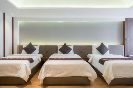 True Siam Phayathai - SHA Extra Plus Certified - 90