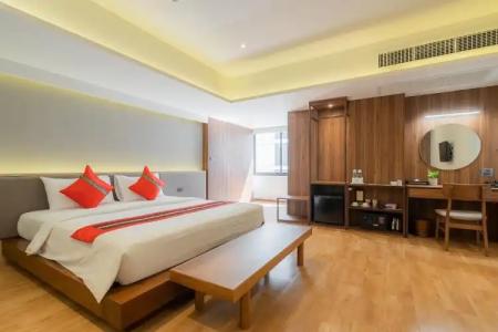 True Siam Phayathai - SHA Extra Plus Certified - 103