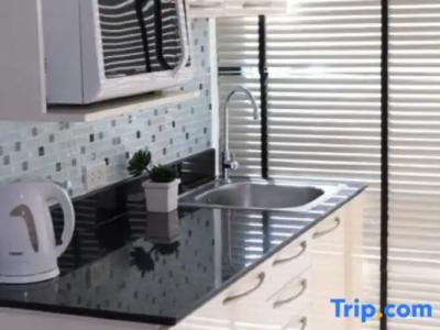 True Siam Phayathai - SHA Extra Plus Certified - 129