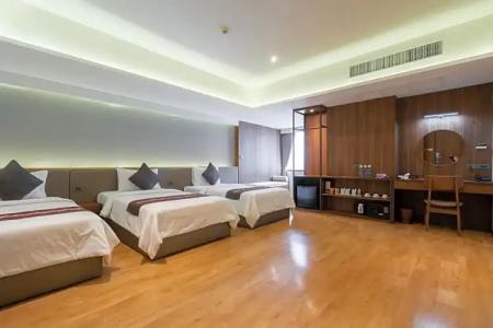 True Siam Phayathai - SHA Extra Plus Certified - 67