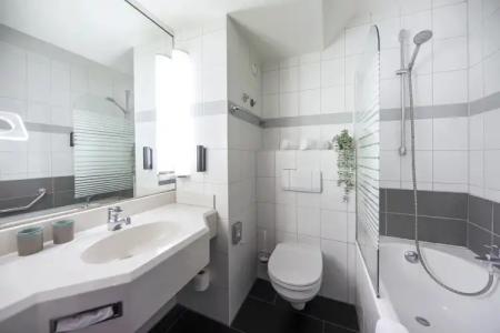 Michel Heppenheim - 18