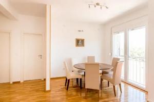 Apartments Lille, Herceg Novi