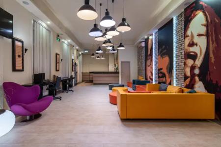 Full Moon Budapest - 1